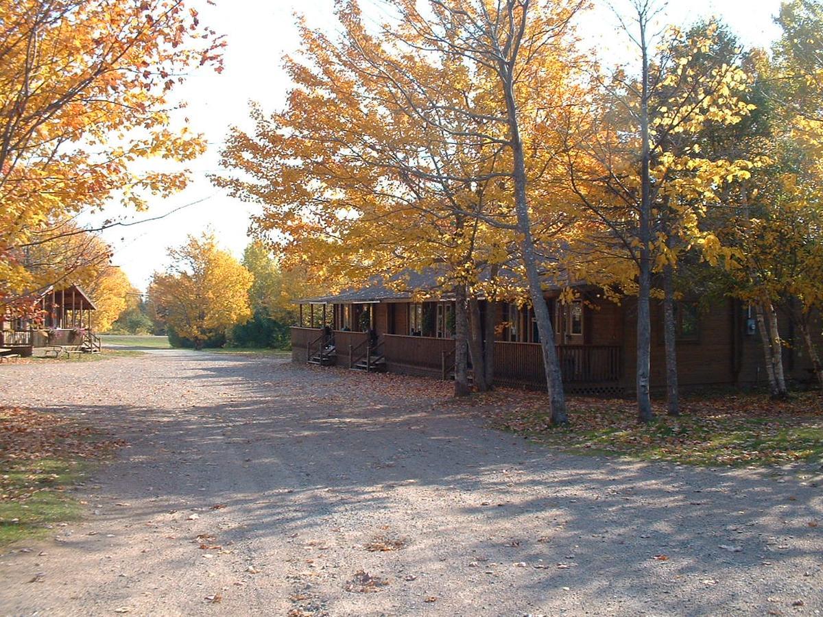 Ingonish Chalets Exteriör bild